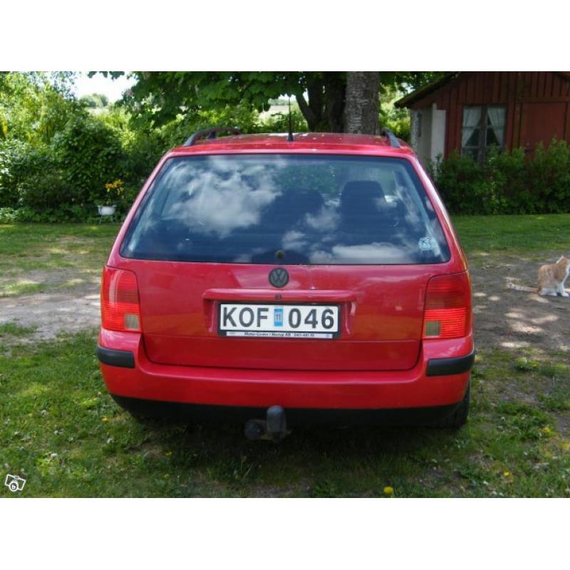 VW Passat 1,8 T Kombi -99