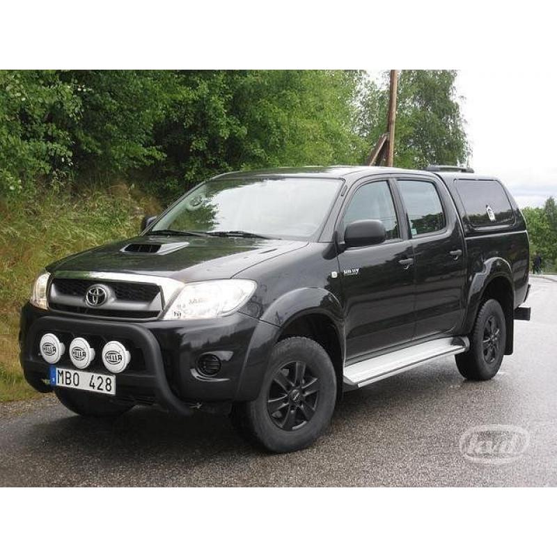 Toyota Hilux 2.5 D-4D 4WD Black Edition (4WD+ -11