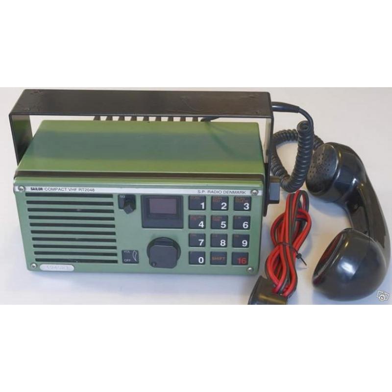 Sailor Compact VHF RT2048
