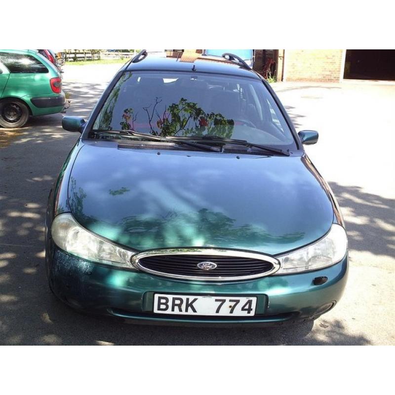 Ford Mondeo Ford Mondeo Nybesiktad Servad AC -99
