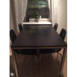 IKEA köksbord + 4 stolar